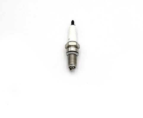 kupować Motor Auto Spark Plug D8RTC Wysoka odporność na korozję produkcja online