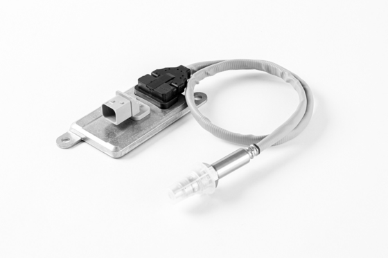 Czujnik tlenu azotu Mercedes-Benz A0101539628/001 5WK96659C 24V Czujnik NOX