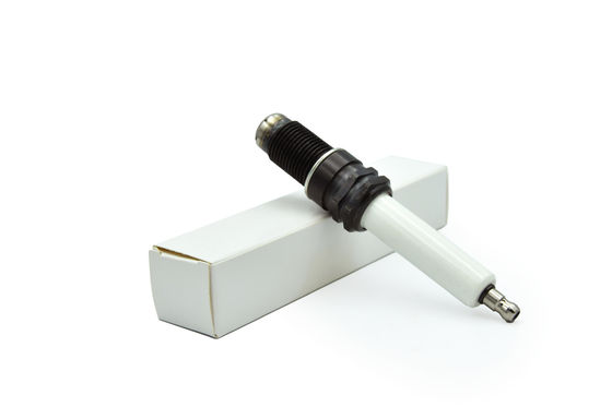 M18*1.5 opór węzłowy 7664291 7664356 7664416c Guascor Motor Spark Plugs 7664604 7664685 76.64.291 76.64.292 Dostawcy