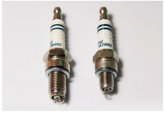 ILTR6A13G Certyfikat Ngk Laser Iridium Spark Plug TS 16949