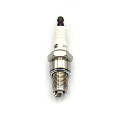 Oryginalna część samochodowa High Performance Motorcycle Spark Plug B7ETC OEM BP7HS W22ESRU