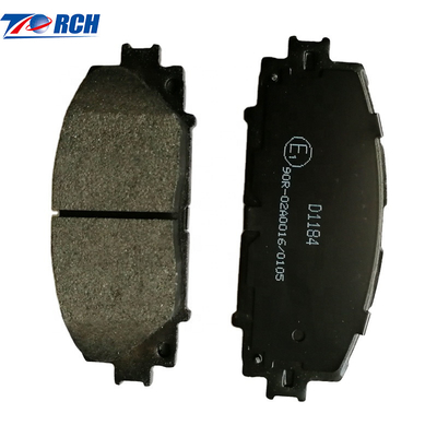 Takumi spiekane przednie i tylne klocki hamulcowe OEM 04465-25040