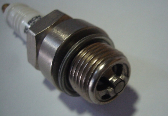 Przemysłowa świeca zapłonowa Champion serii RB75N Generator R1B12-77